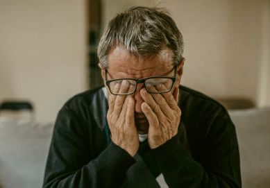 Изменения зрения у пожилых – причины и следствия
